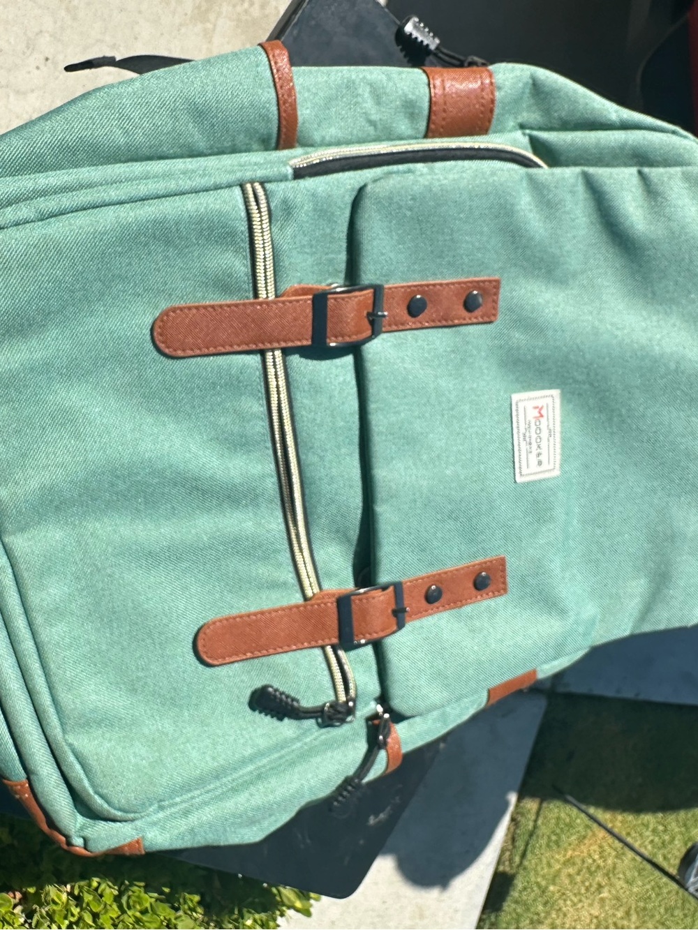 Vintage-Style modokur Green Canvas Men's Backpack with Brown Trim